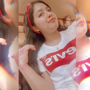 Meet your Posher, Yulissa